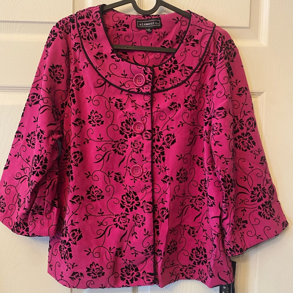 NWT, Elementz Women’s Size M Pink W/ Black Floral Print Button Down Blazer
